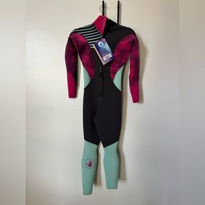 BRAND NEW NEVER WORN BODY GLOVE 3/2mm wetsuit size 3/4